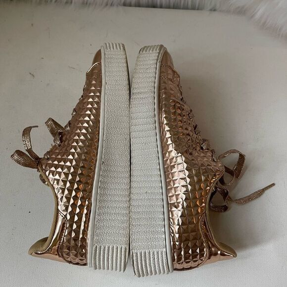 Herstyle Stacey Rose gold low top lace up sneakers size 8 - Picture 4 of 10
